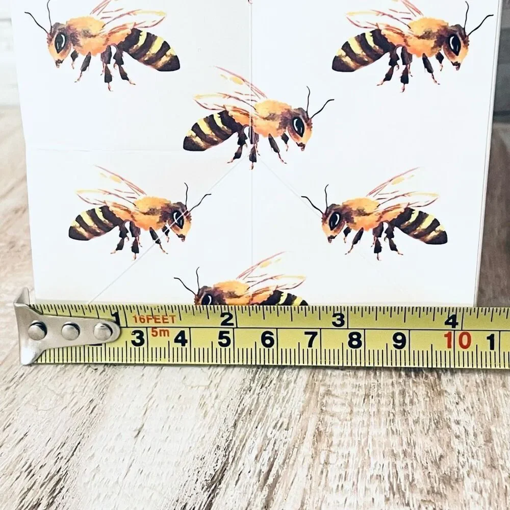 NWT Rae Dunn White Super Mom gift bag with bees & hanging to:/from: little card
